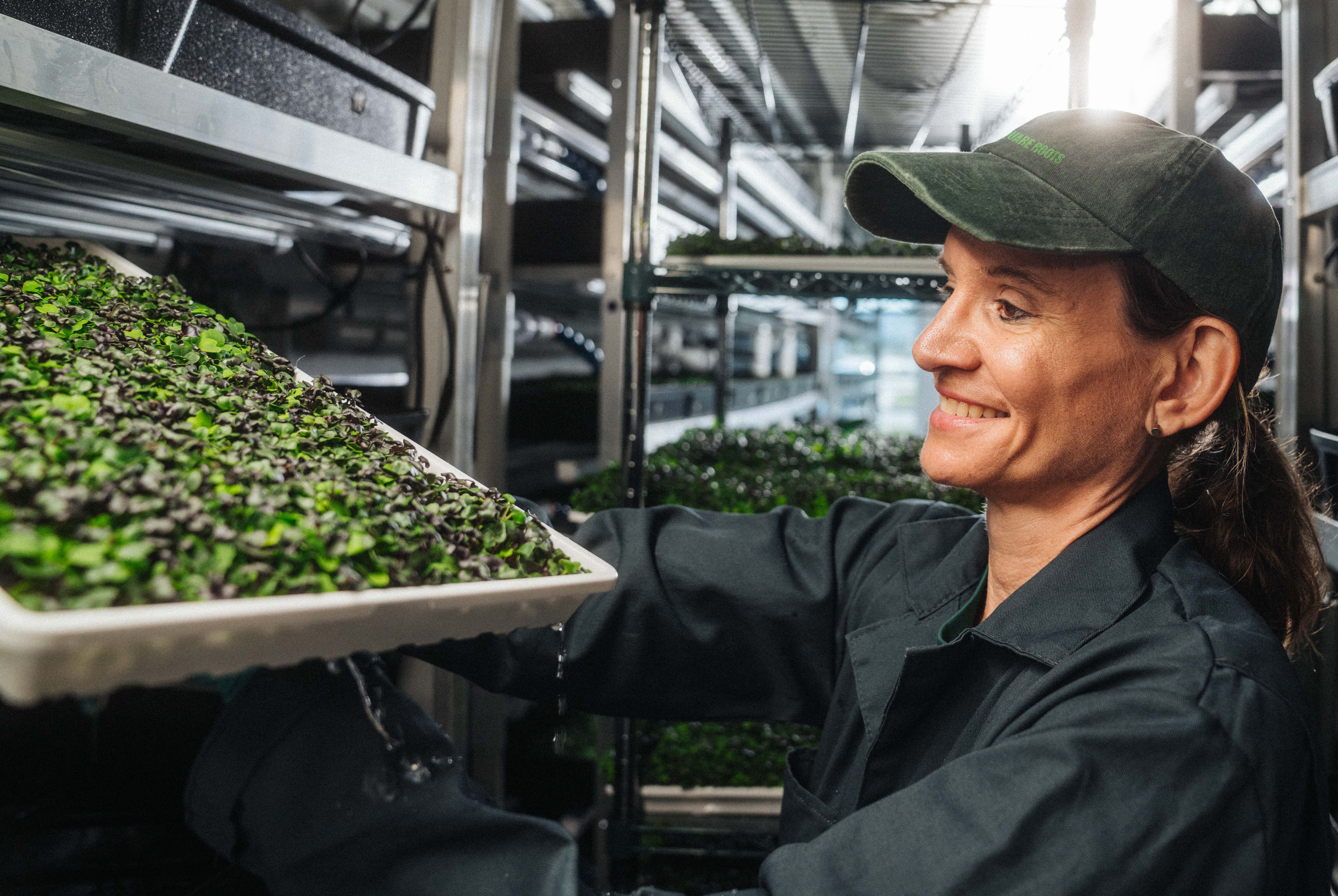 Indoor Farming Leader Square Roots Opens New Facility in Kentucky; Partnering With Gordon Food Service to Further U.S. Expansion - Vimarsana News