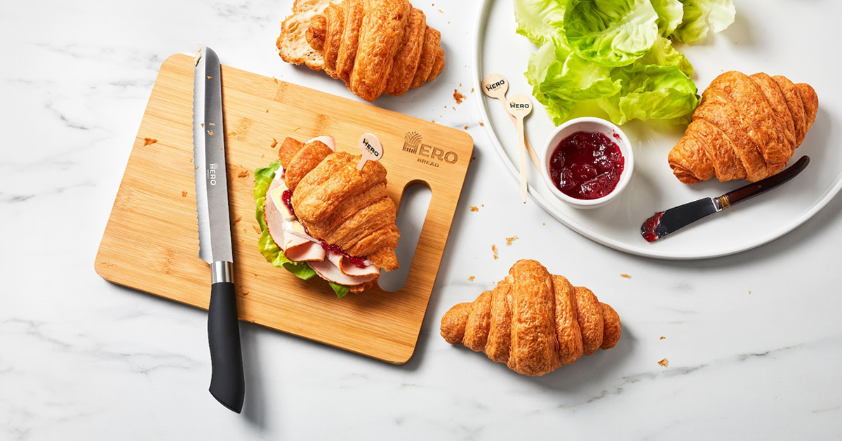 Hero low-carb croissant